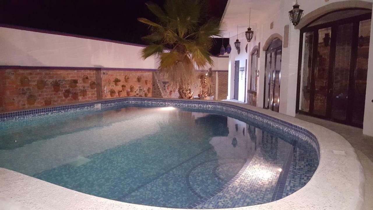 La Casona Azul Bed N Breakfast Santa Rosa de Jauregui Bagian luar foto